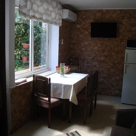 Studio Apartment Lile Trstenik  Bagian luar foto